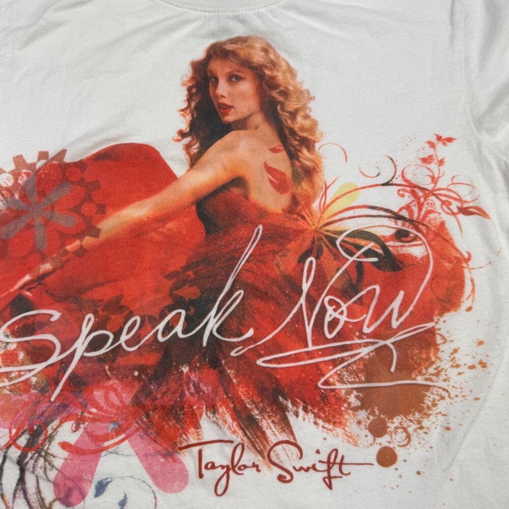 Taylor Swift Speak Now Graphic T Shirt White Size M Short Sleeve - Picture 8 of 8